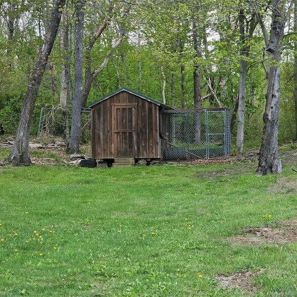 Building Photo - 2831 Pleasant Ridge Rd