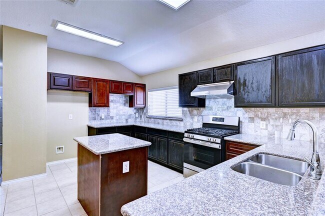 Building Photo - 14918 Sugar Crystal Ct