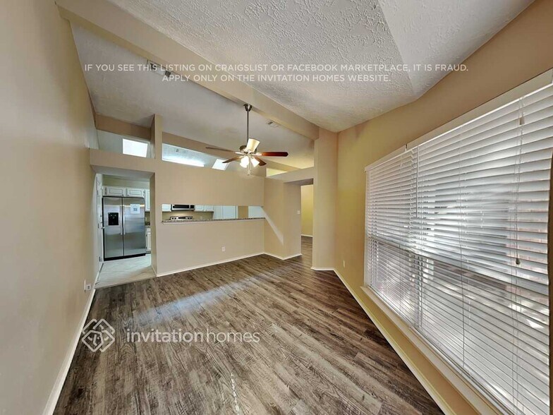 Building Photo - 13007 Stancliff Oaks St