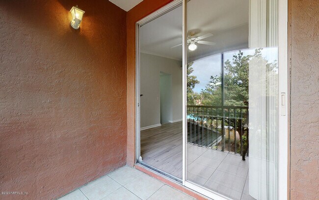 Building Photo - 10075 GATE N Pky