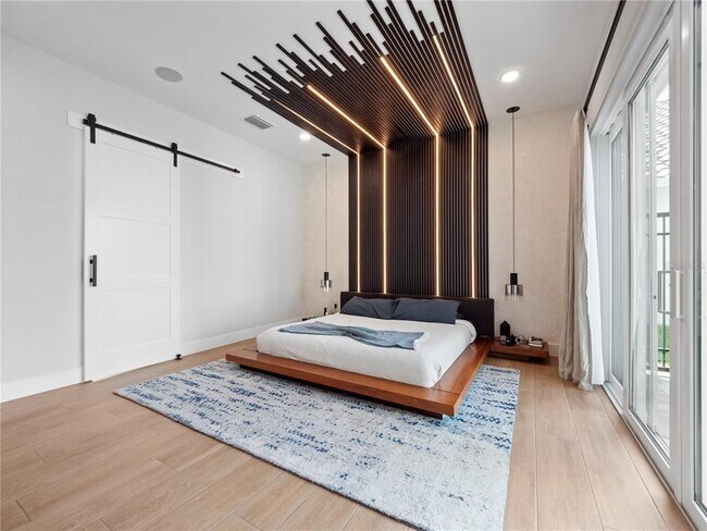 Building Photo - 239 Hampton Loop