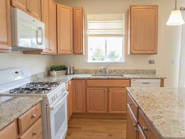 Building Photo - 2667 Retreat Cir