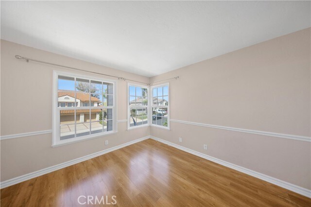 Building Photo - 11 Recodo
