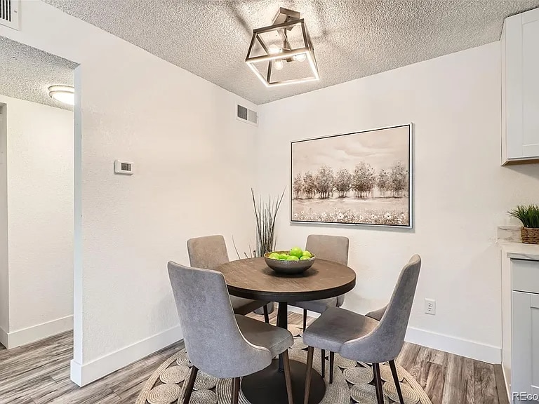 Building Photo - 10211 Ura Ln