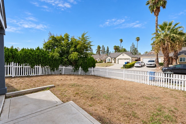 Building Photo - 1166 Minerva Ct