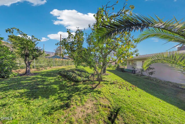 Building Photo - 631 Deodara Dr