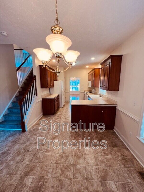 Building Photo - 5100 Beachmere Ct