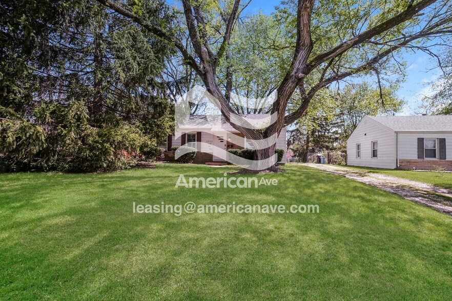 Building Photo - 2920 N Mission Rd