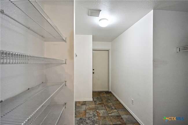 Building Photo - 1180 Berry Creek Dr