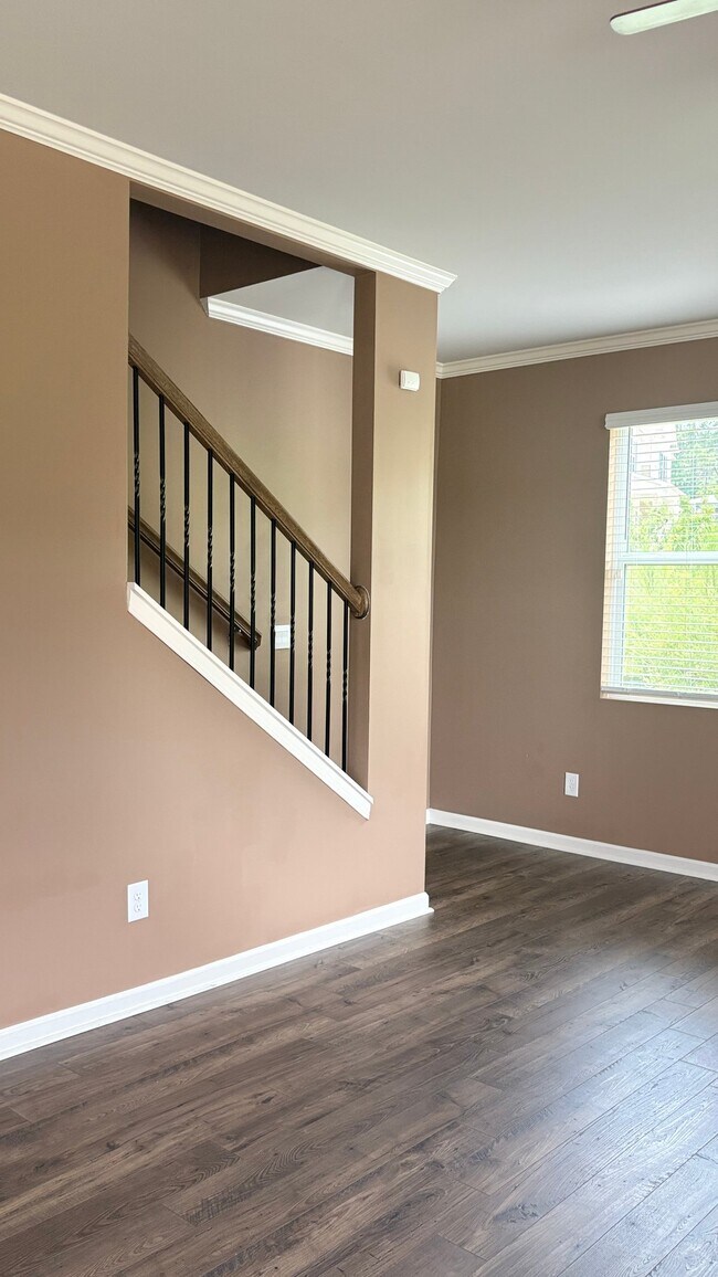 Building Photo - 4475 Merrigold Wy