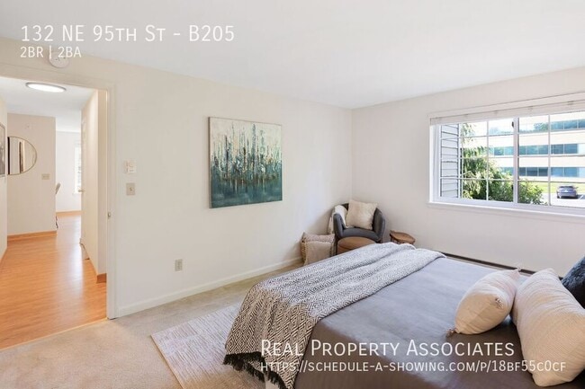 Building Photo - 132 NE 95th St