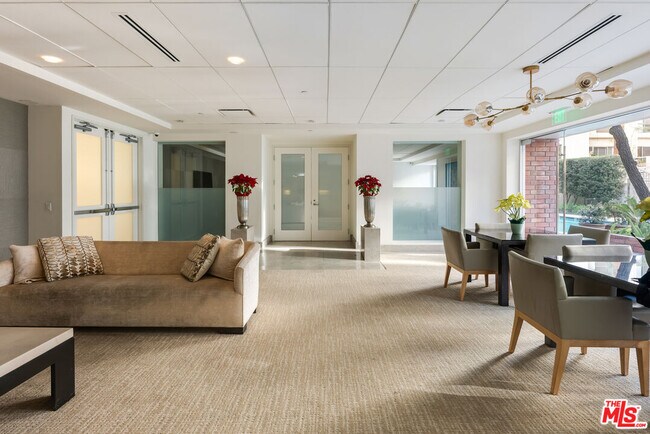 Building Photo - 1440 Veteran Ave