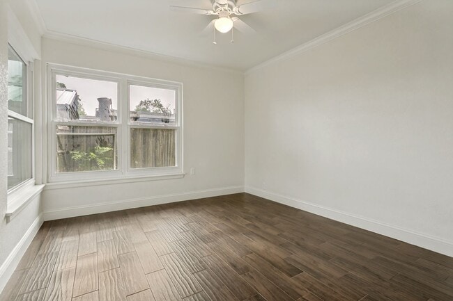 Building Photo - RENOVATED 2-BEDROOM HOME IN EAST TERRELL HILLS