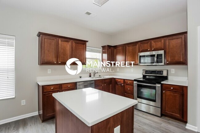 Building Photo - 4 Bedroom Pet-Friendly Home in Harrisburg, NC with Main Street Renewal