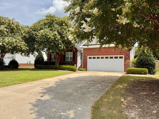 Building Photo - 3721 Stillwood Dr
