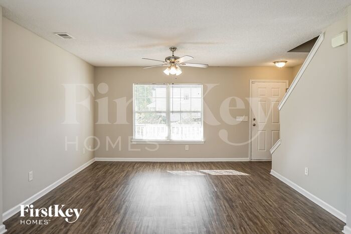 Building Photo - 1000 Golden Aspen Dr