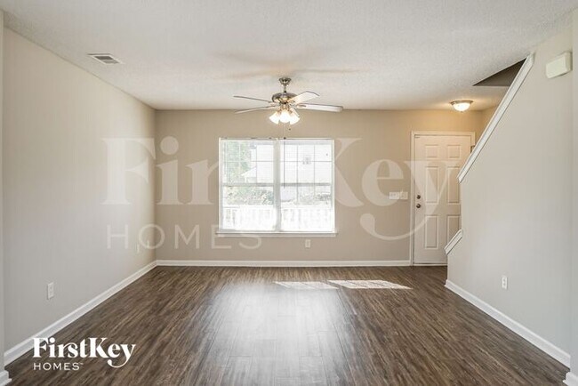 Building Photo - 1000 Golden Aspen Dr