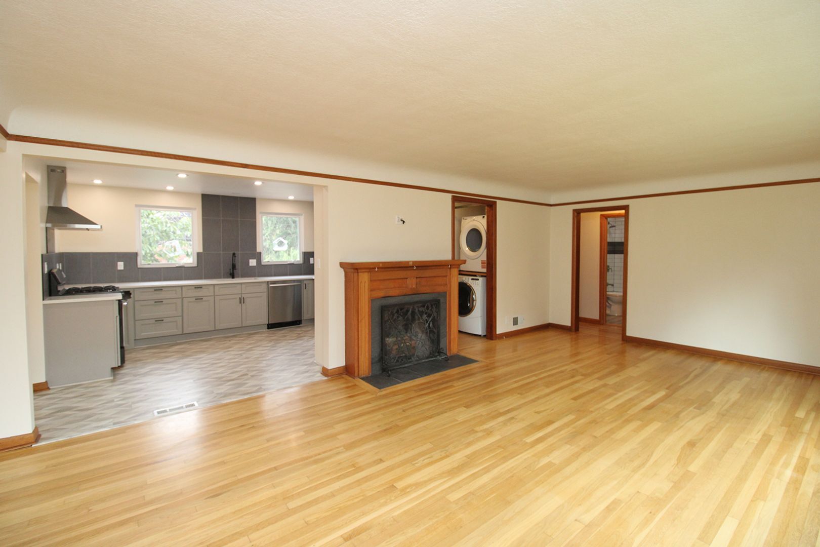 Building Photo - 9823 SW 55th Ave