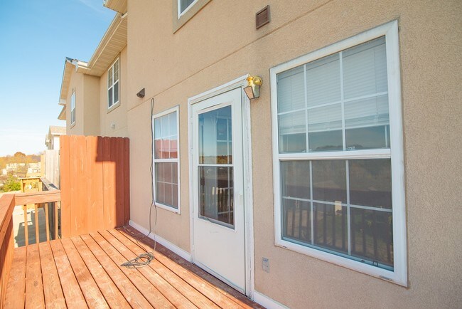 Building Photo - 1314 Remington Way