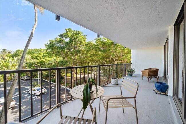 Building Photo - 5701 Biscayne Blvd