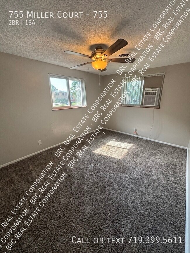Building Photo - 755 Miller Ct