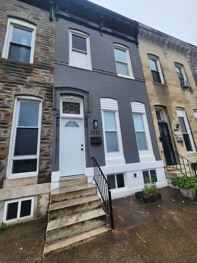 Primary Photo - Spacious 3 Bedroom in East Baltimore