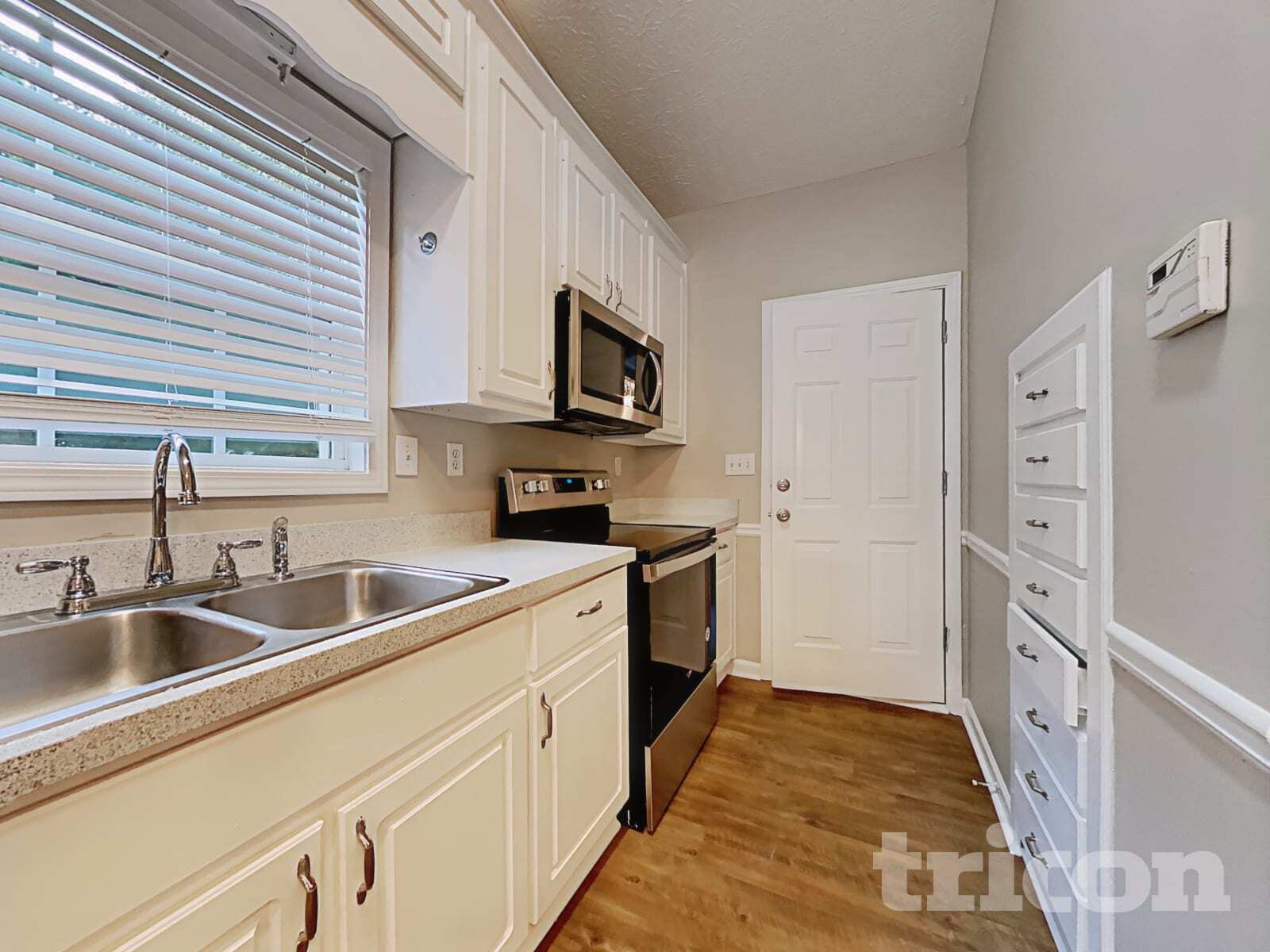 Building Photo - 35 Crooked Creek Dr