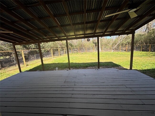 Building Photo - 18746 Mink Lake Dr