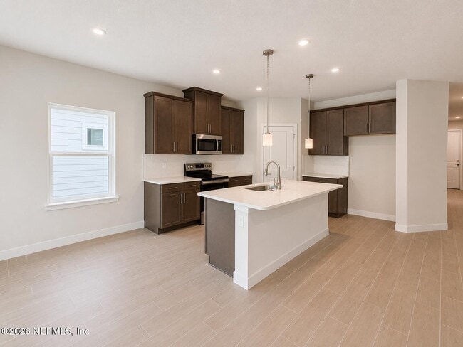 Building Photo - 484 Foal Ridge Dr