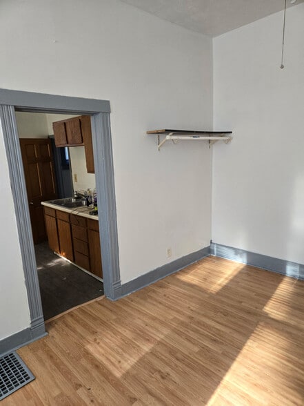 Building Photo - 2632 K St