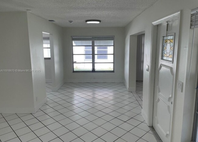 Building Photo - 1057 NW 88th Ave