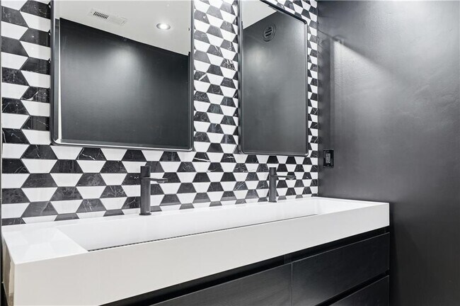 Building Photo - 199 14th St NE