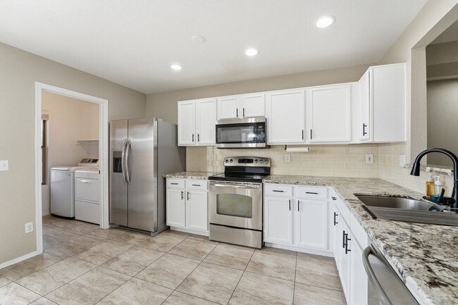 Building Photo - Quiet Cul-De-Sac Living in the Heart of Chandler