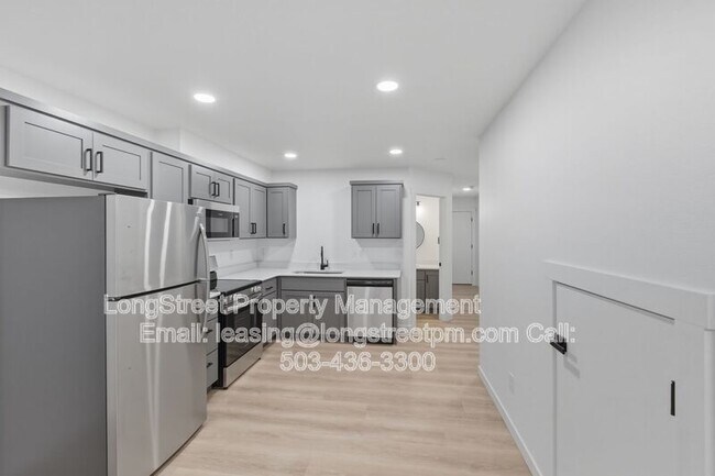 Building Photo - 822 S 19th St