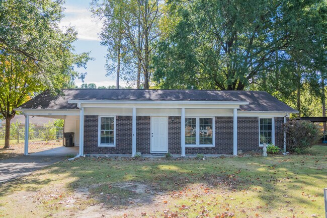 Primary Photo - 3 Bed 1.5 Bath