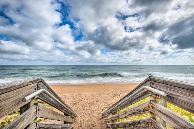 Building Photo - 51 Sand Dollar Dr