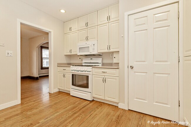 Building Photo - 603 Westmoreland Ave