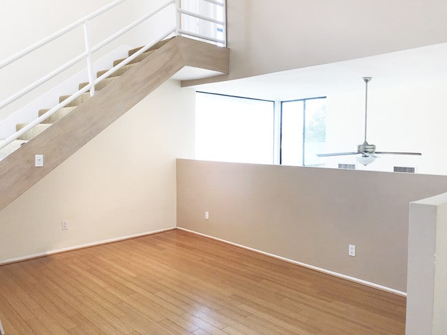 Building Photo - 1 Buccaneer St