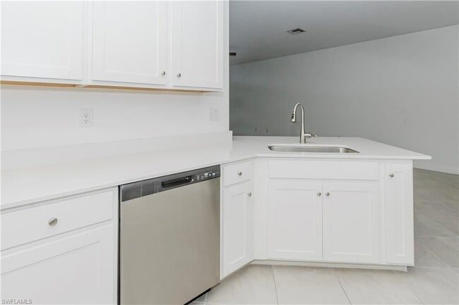 Building Photo - 9099 Leatherwood Loop