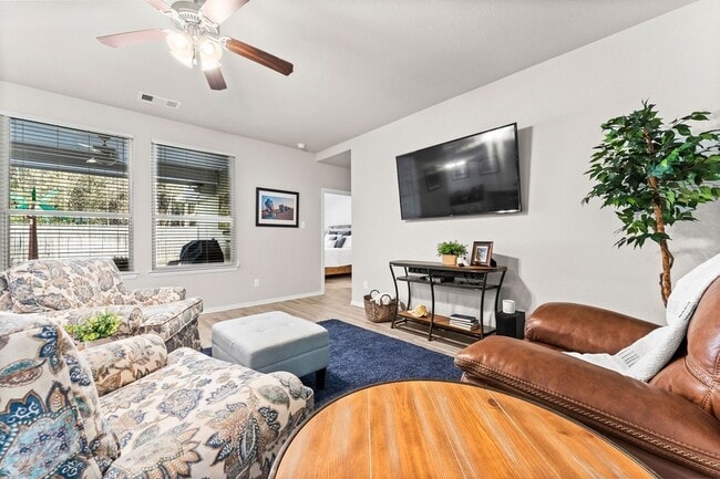 Building Photo - 3815 Wright's Landing Dr