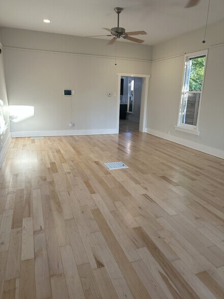 Building Photo - 2818 Welton St