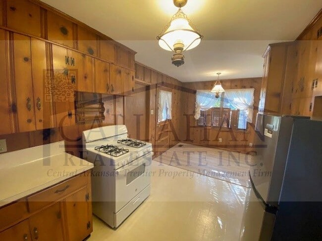 Building Photo - Lakewood 3 bedroom Home