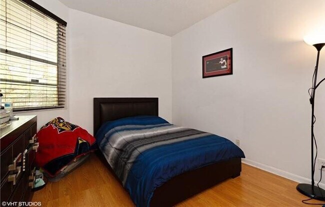 Building Photo - 8242 NW 24th St