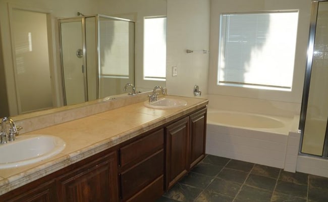 Building Photo - 389 Foster Springs Rd