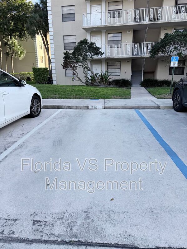 Building Photo - 3511 Village Blvd