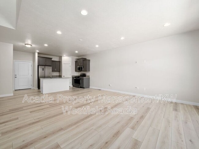 Building Photo - 15083 S Reins Wy