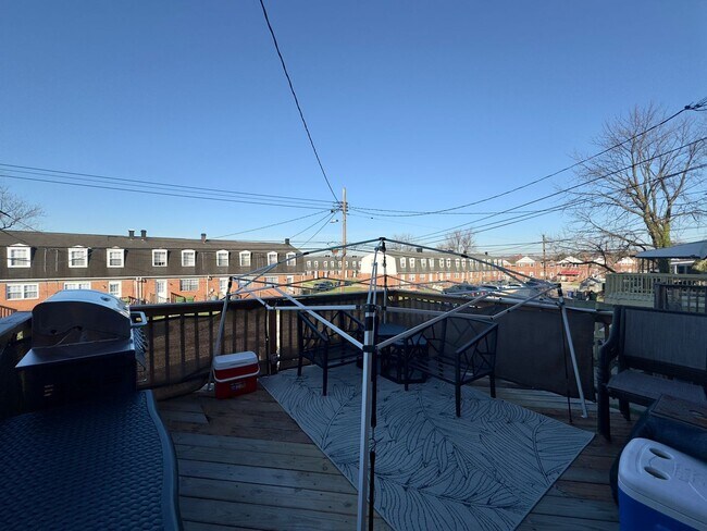 Building Photo - Charming 3 Bedroom/ 1.5 Bathroom Townhome in Frankford, MD!