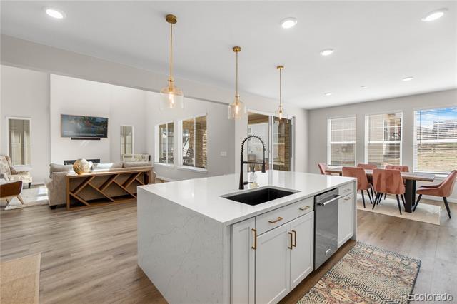 Building Photo - 8484 Orchard City Dr
