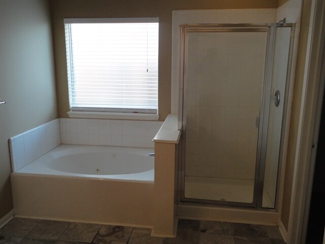 Building Photo - 710 Single Pine Ct