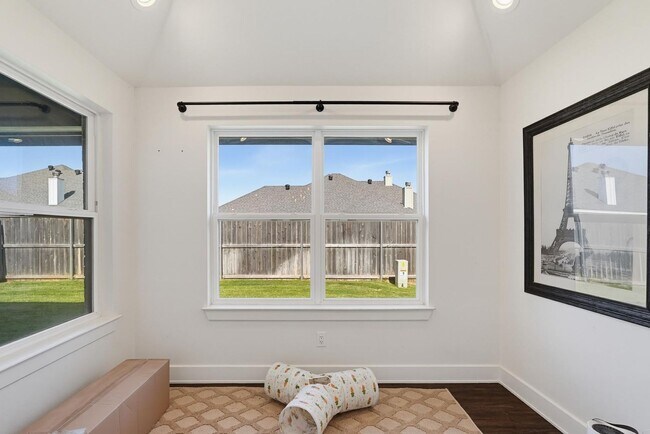 Building Photo - 6518 Stadium Dr